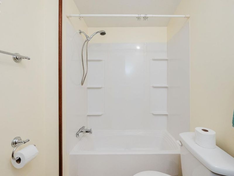 740 CR 212, Unit 35, Fremont, OH 43420 Photo 32