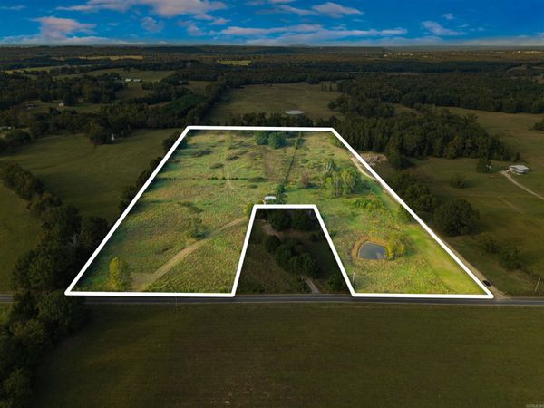 200 Matthews Road , Enola, AR 72047