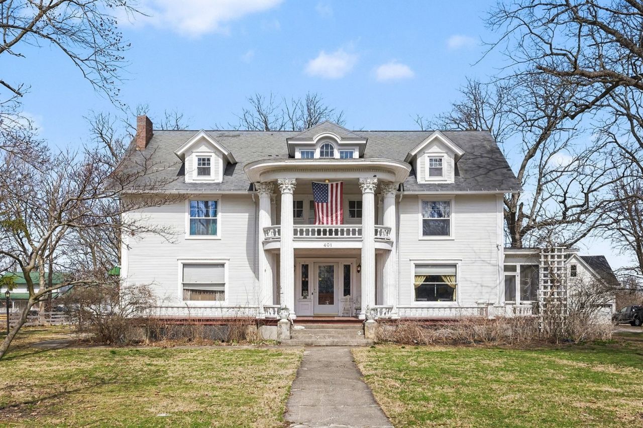 401 E Prairie Street , Odell, IL 60460