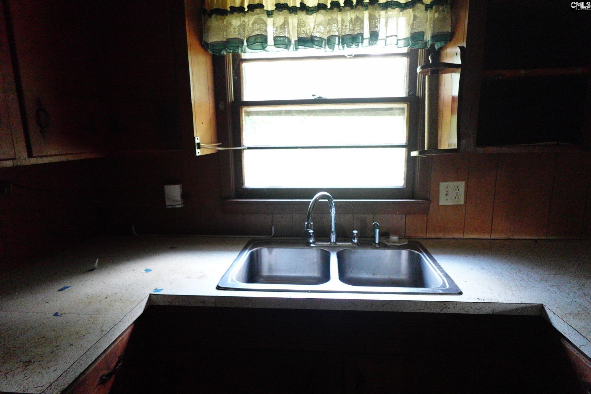 1230 Brickle St Photo 17