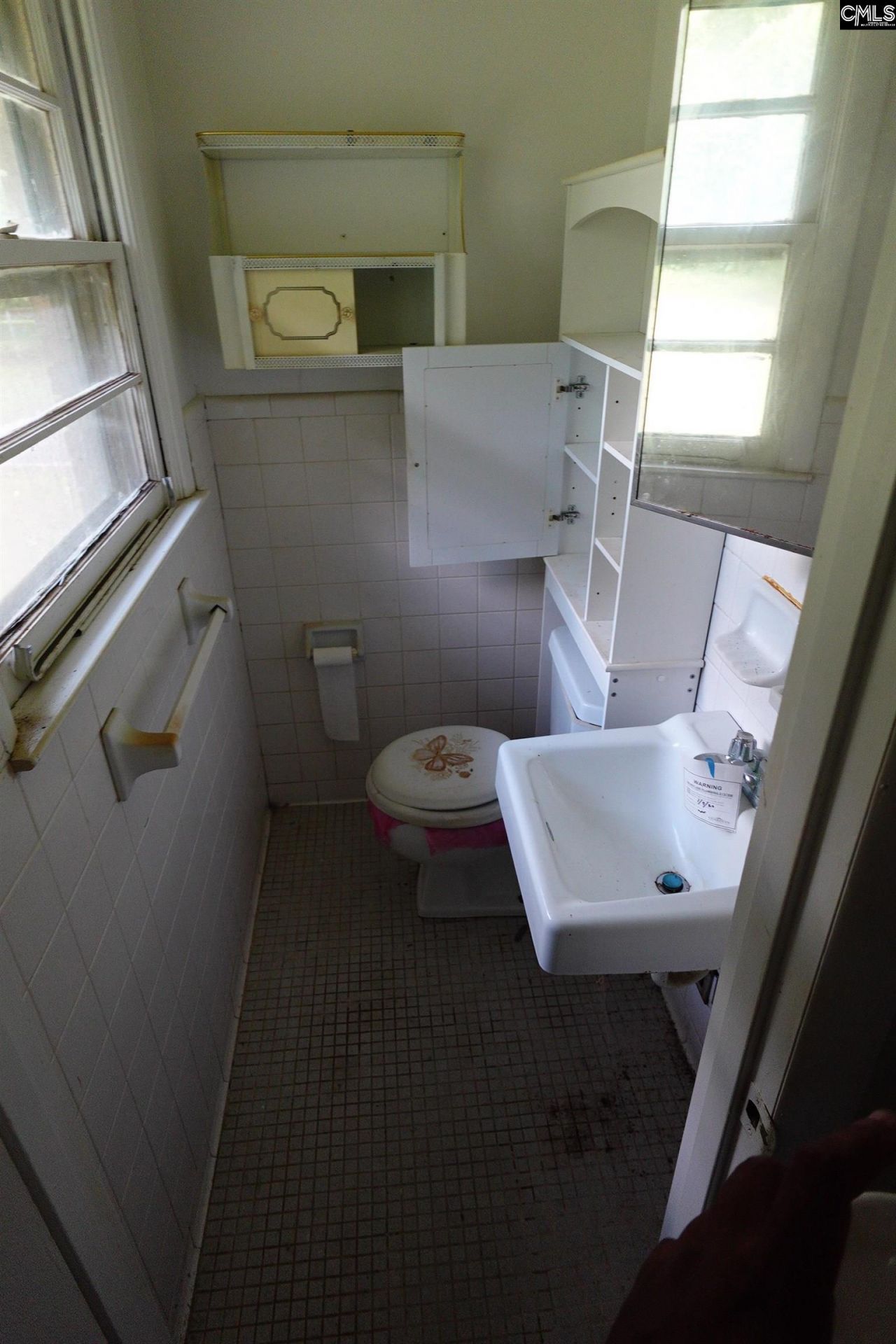 1230 Brickle St Photo 9