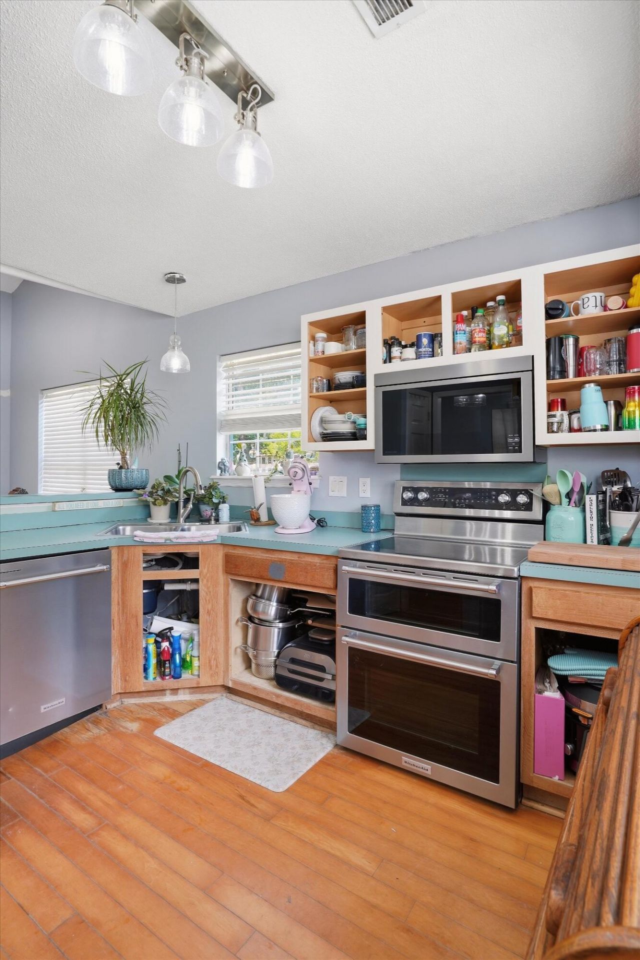 232 Saint Awdry Street Photo 10