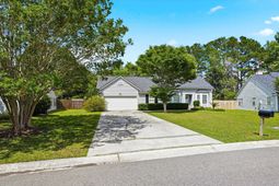 232 Saint Awdry Street photo 4