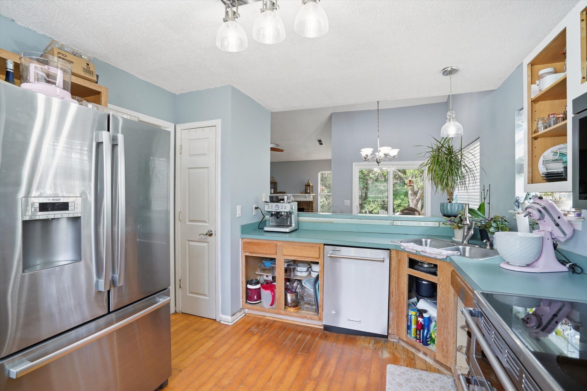 232 Saint Awdry Street Photo 9