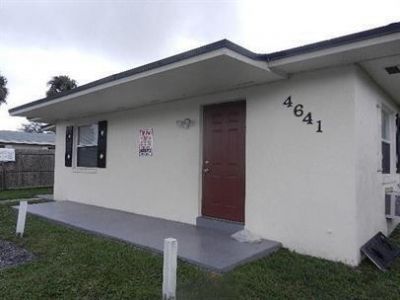 4641 Myla Lane, West Palm Beach, FL 33417 Photo