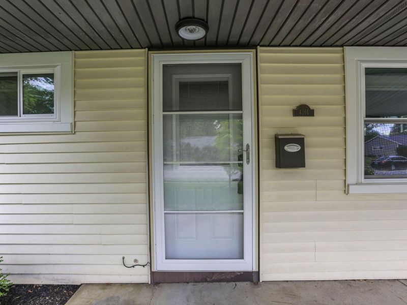 4361 Kerr Drive, Hilliard, OH 43026 Photo 2