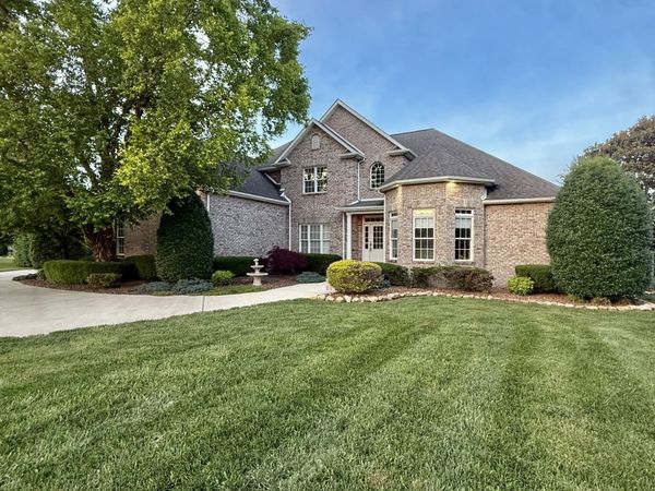 292 Ridgecrest Dr , Winchester, TN 37398