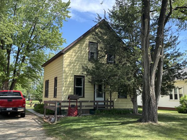 2707 Boschert St, Shelby, WI 54601