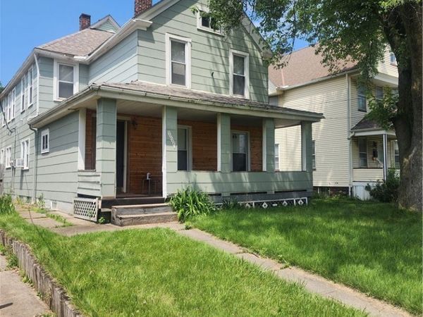 3094 E 65th Street, Cleveland, OH 44127