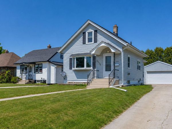 2316 Main Ave, Sheboygan, WI 53083
