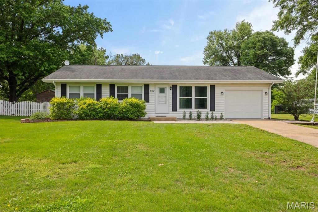 802 Lincoln Street , Evansville, IL 62242 Main Photo
