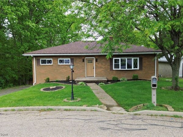 183 Meadow Road, Wintersville, OH 43953