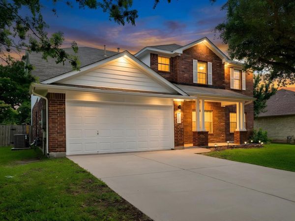 1511 Gardena Canyon DR, Pflugerville, TX 78660