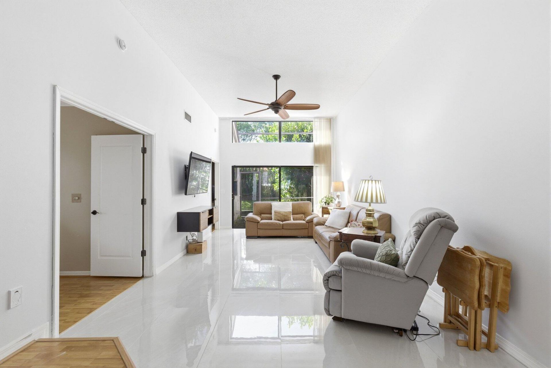 6670 Canary Palm Circle, Unit 16, Boca Raton, FL 33433 Photo