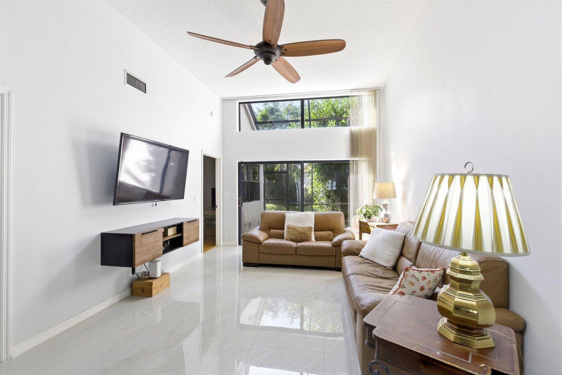 6670 Canary Palm Circle, Unit 16, Boca Raton, FL 33433 Photo