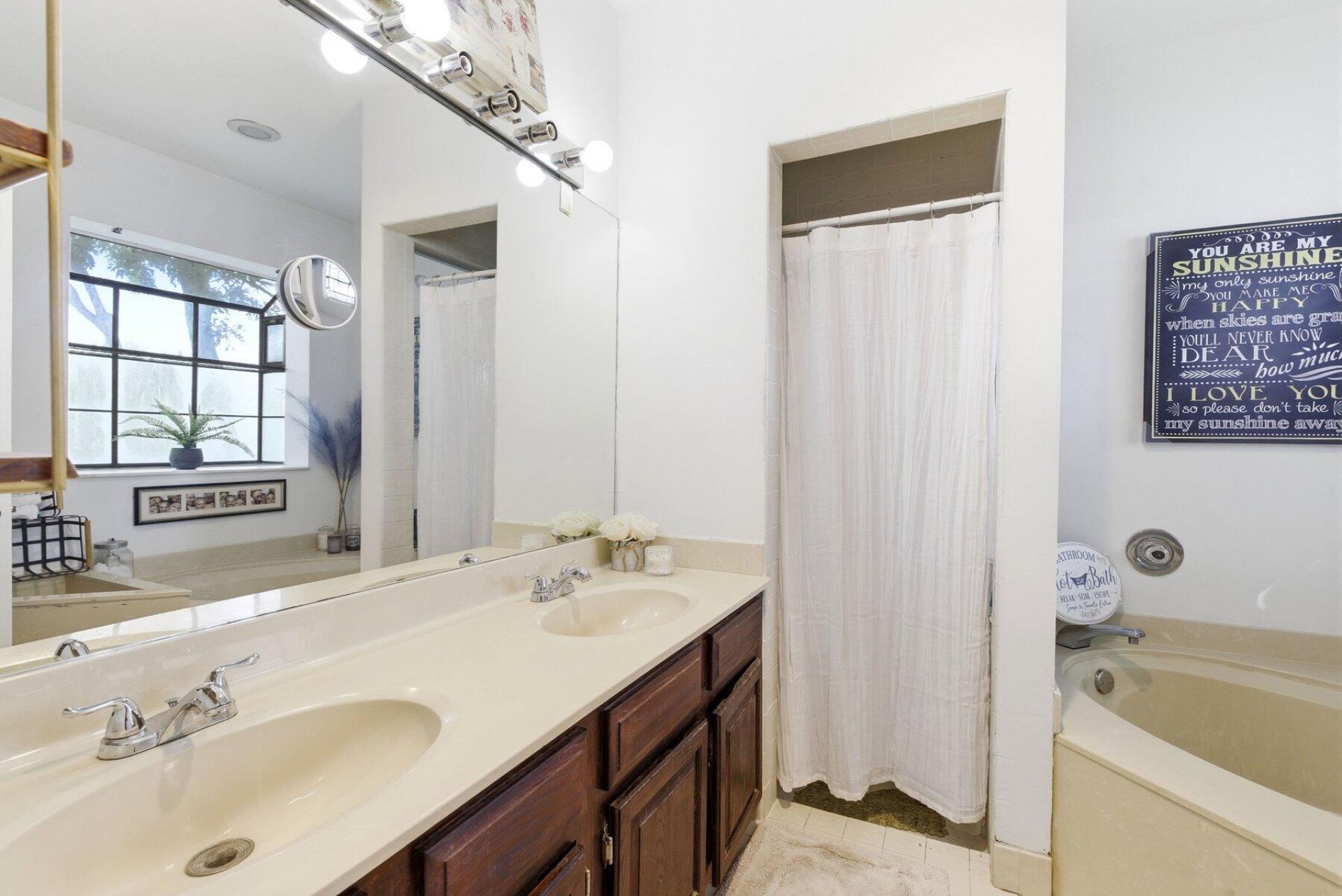 6670 Canary Palm Circle, Unit 16, Boca Raton, FL 33433 Photo