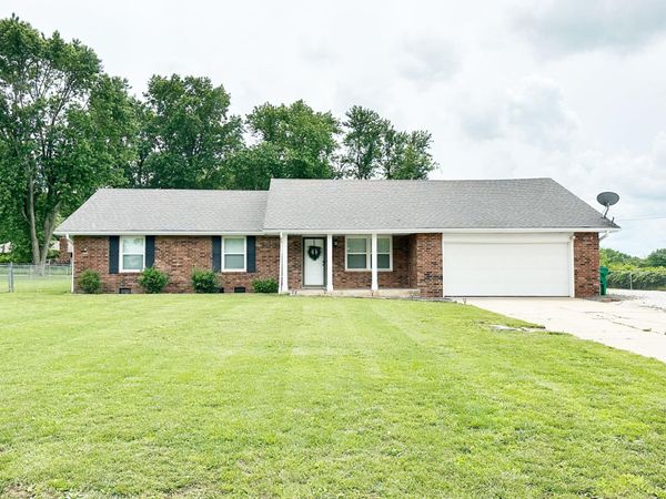 8686 Fairway Street , Willard, MO 65781