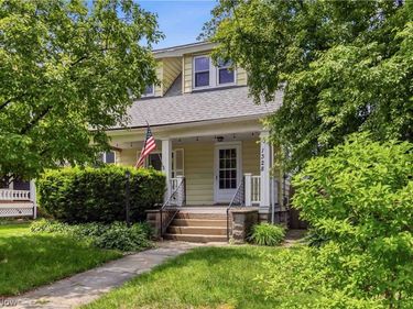 1328 Ethel Avenue, Lakewood, OH 44107