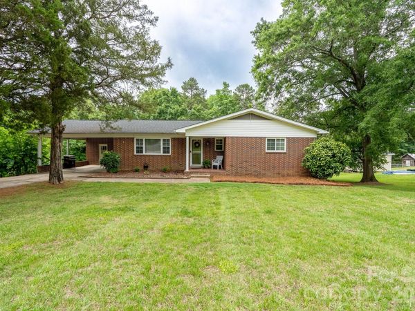 1018 Kentucky Street , Kannapolis, NC 28083