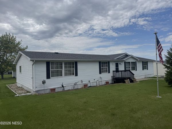 3444 16TH AVENUE SW, Watertown, SD 57201