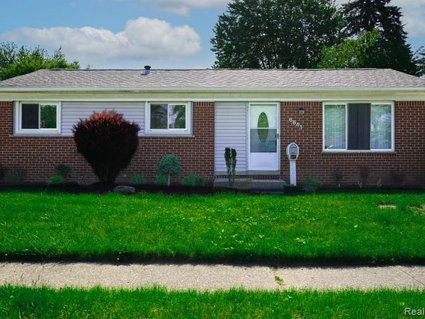 6641 Niagara Street, Romulus, MI 48174