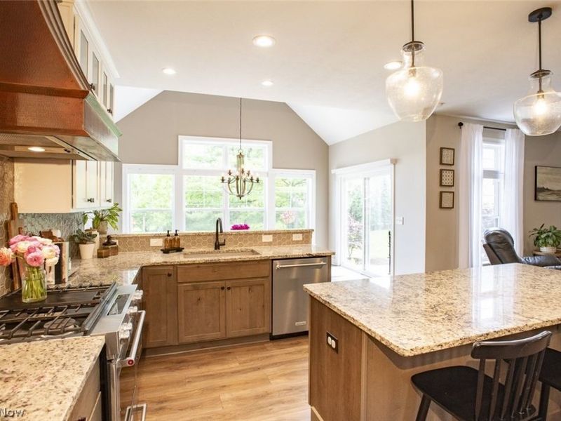 4055 Deer Lake Drive, Medina, OH 44256 Photo 12