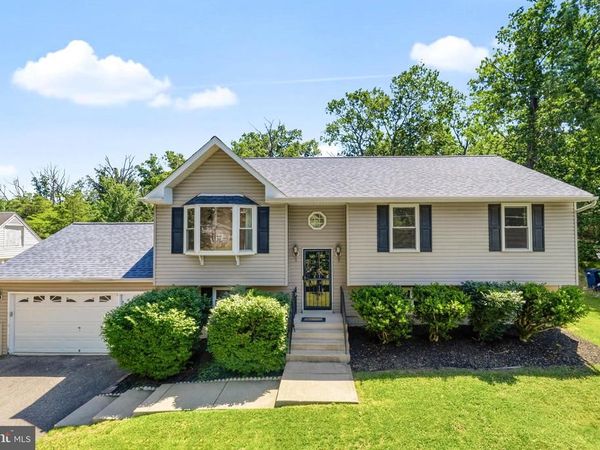 8514 DANGERFIELD ROAD, CLINTON, MD 20735