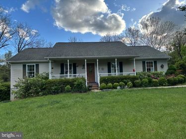 633 SHENANDOAH RIVER LANE , FRONT ROYAL, VA 22630