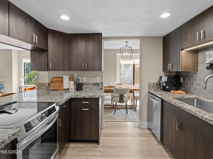 2855 Idlewild Drive, Unit APT 216, Reno, NV 89509 Photo