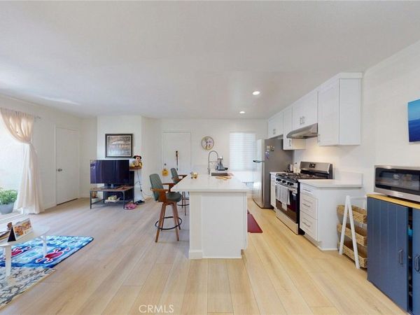 2835 S Fairview, Unit H, Santa Ana, CA 92704