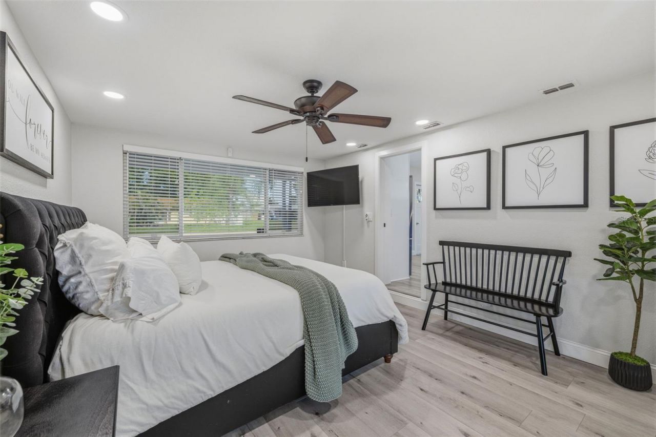 3044 55th Street N, Saint Petersburg, FL 33710 Photo