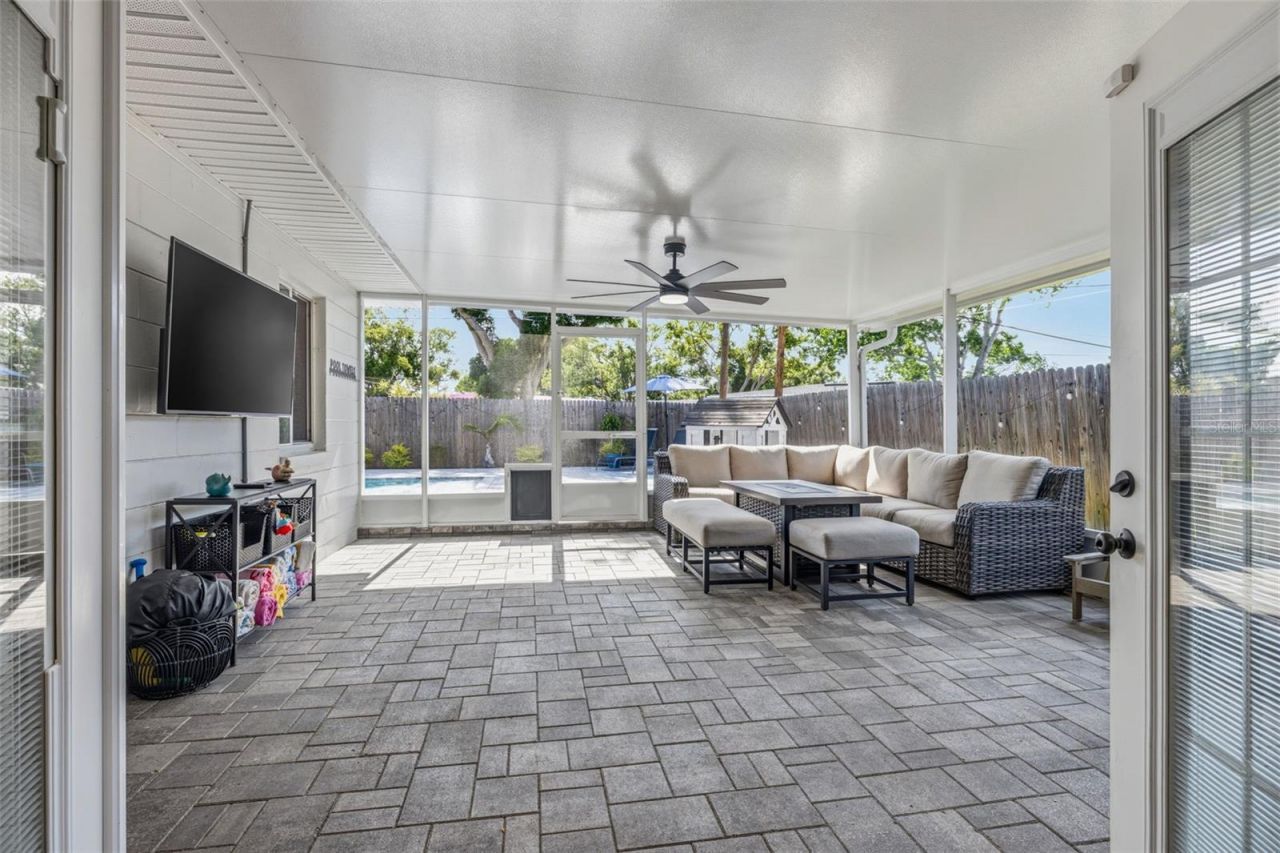 3044 55th Street N, Saint Petersburg, FL 33710 Photo