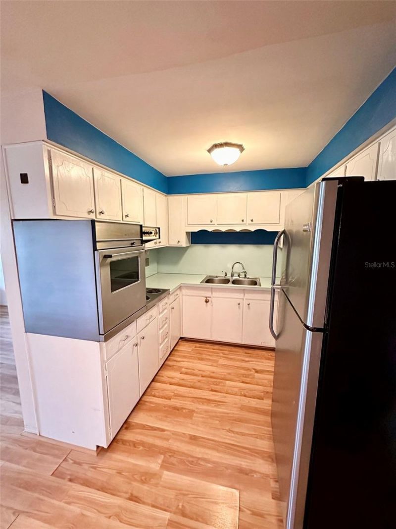 450 32nd Avenue N, Unit 107W, Saint Petersburg, FL 33704 Photo