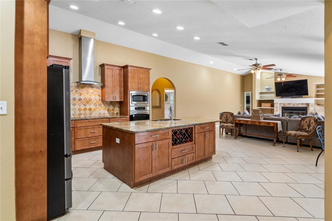 1087 Riverside Ridge, Tarpon Springs, FL 34688 Photo