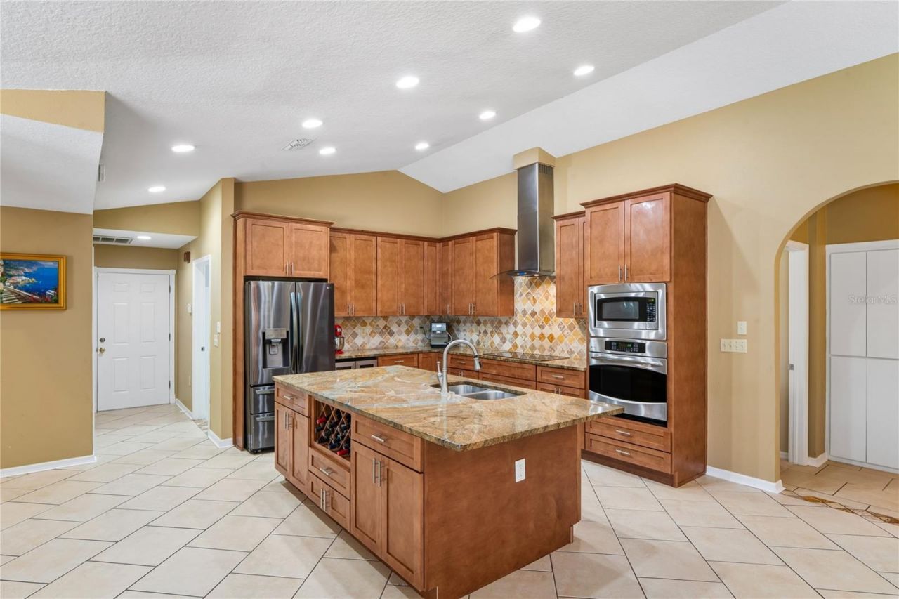 1087 Riverside Ridge, Tarpon Springs, FL 34688 Photo