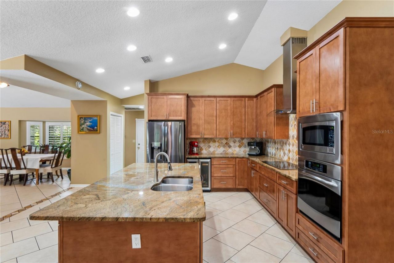 1087 Riverside Ridge, Tarpon Springs, FL 34688 Photo