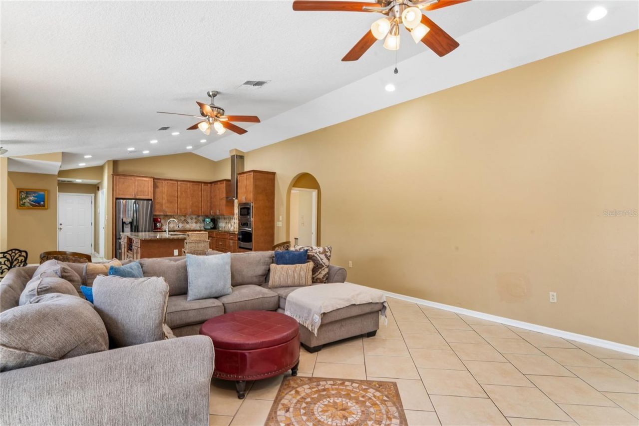 1087 Riverside Ridge, Tarpon Springs, FL 34688 Photo
