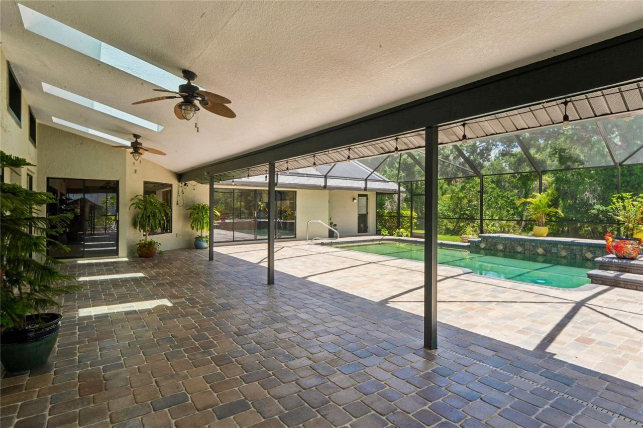 1087 Riverside Ridge, Tarpon Springs, FL 34688 Photo