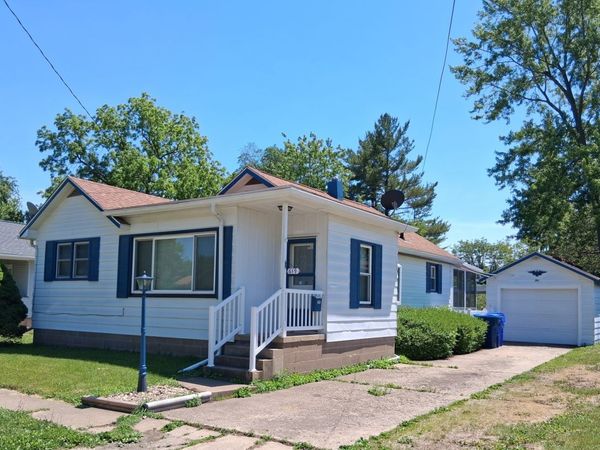 619 Dewey Avenue , Kewanee, IL 61443