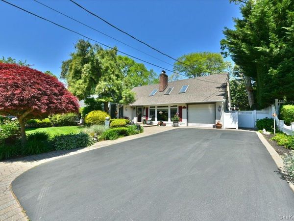 129 Margaret Boulevard , Merrick, NY 11566