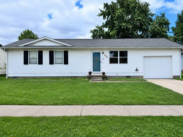 532 Kristy Drive , Centralia, IL 62801