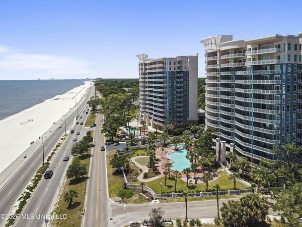2230 Beach Drive, Gulfport, MS 39507