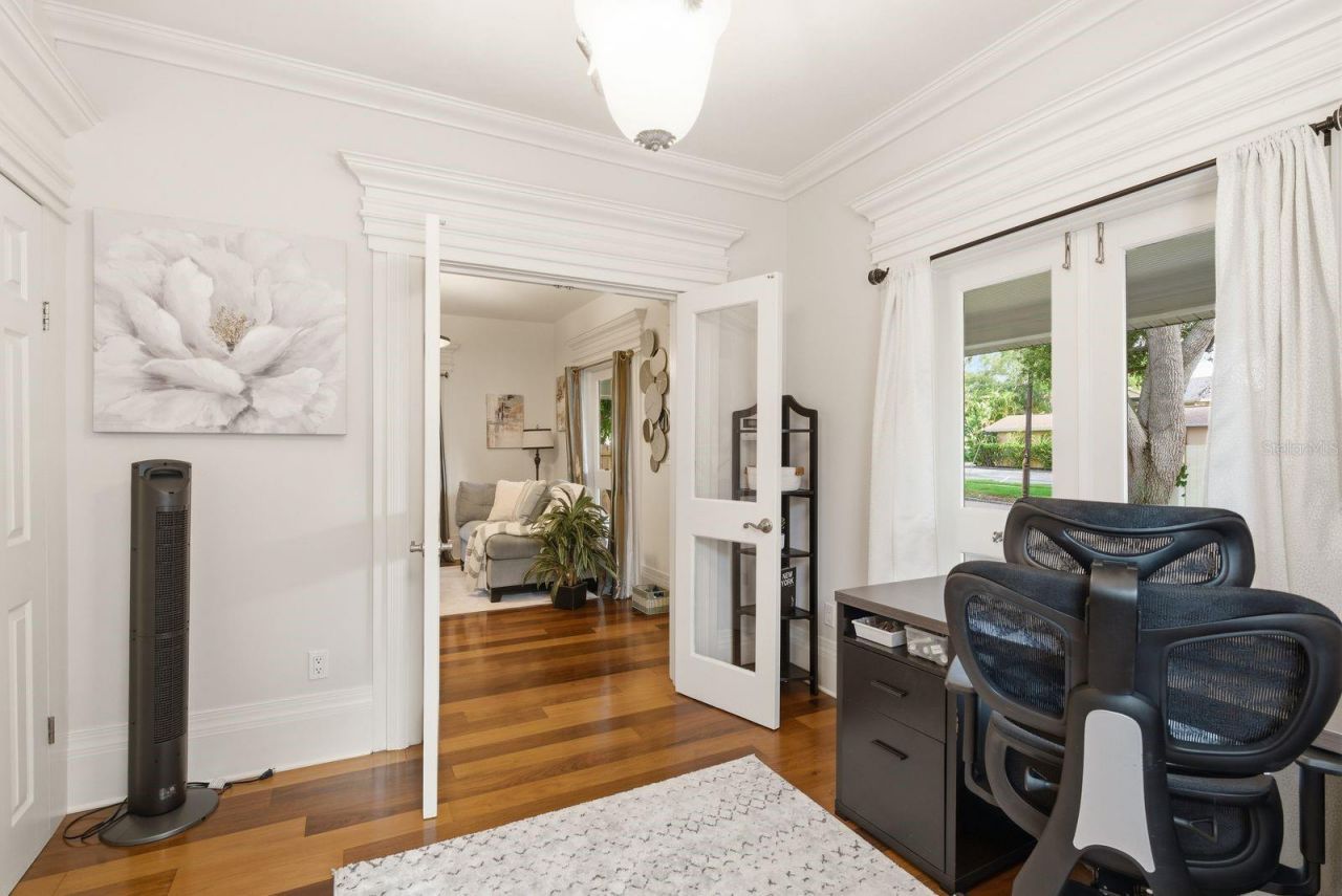 888 16th Avenue N, Saint Petersburg, FL 33704 Photo