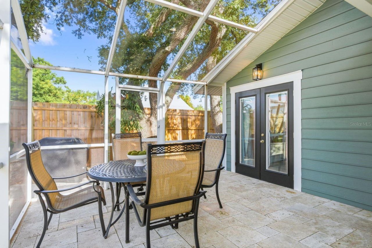 888 16th Avenue N, Saint Petersburg, FL 33704 Photo