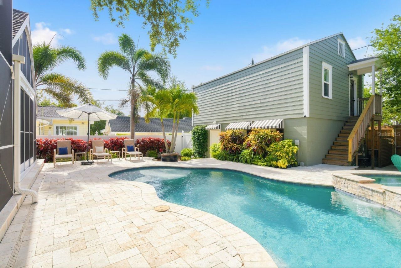 888 16th Avenue N, Saint Petersburg, FL 33704 Photo