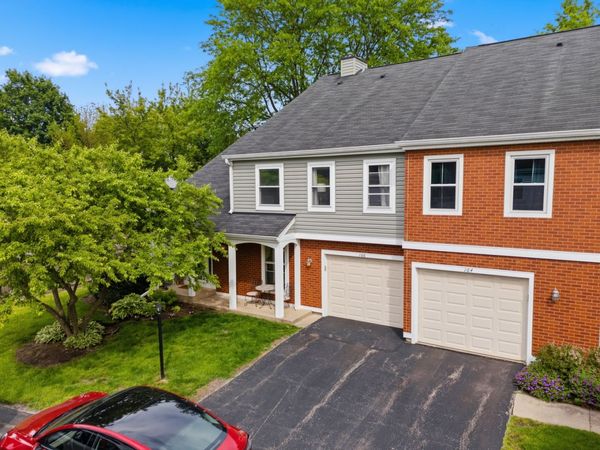 166 S Stonington Drive , Palatine, IL 60074