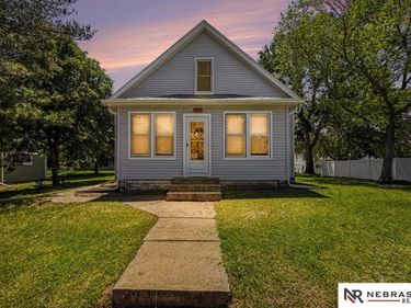 3625 Cedar Street , Davey, NE 68336
