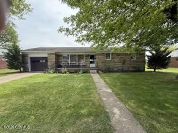 938 BELAIR Drive, Berwick, PA 18603