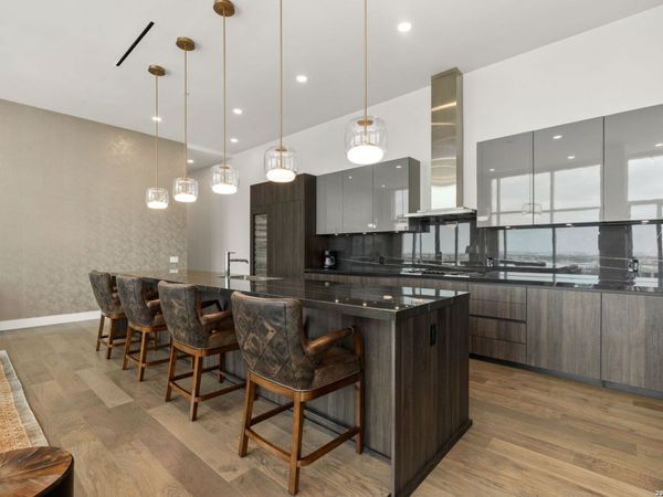 123 Lexington, Unit APT 1703, San Antonio, TX 78205