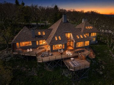 880 DEVILS KNOB LOOP , Wintergreen, VA 22967